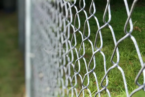 Malla ciclón para condominios y residenciales en Guatemala